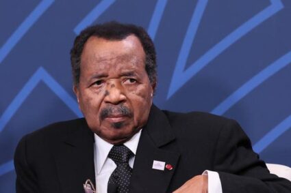 Paul Biya chute lors de la réunion des chefs d’État de la Cemac