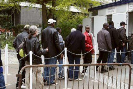 Immigration en France, 140 000 OQTF délivrées, seulement 20 000 retours effectifs en 2024