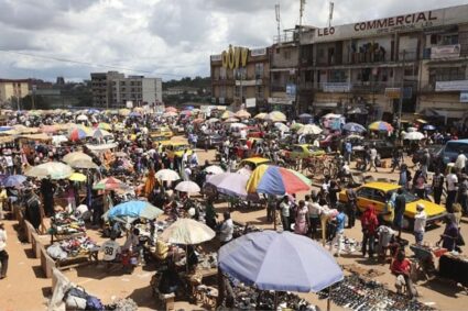 Cameroun, l’inflation galopante plonge les ménages dans une précarité alarmante à la veille de l’élection présidentielle