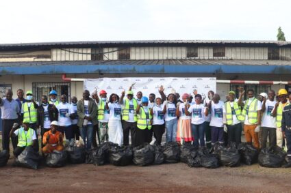 Cameroun : Une mobilisation massive contre la pollution plastique pour la Journée mondiale de l’environnement 2025