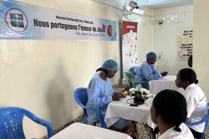Shincheonji Église de Jésus organise une collecte de sang à Yaoundé