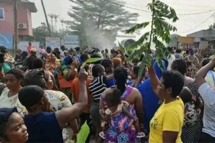 Cameroun : Colère noire à Tiko et Mutengene, le peuple étouffe dans l’obscurité
