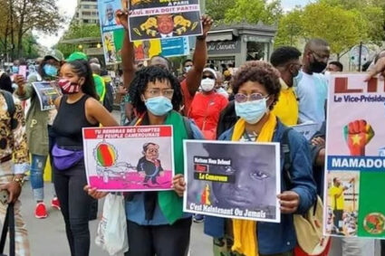 La diaspora camerounaise à Bruxelles crie « Crime d’État » après la mort en détention du leader Anicet Ekane
