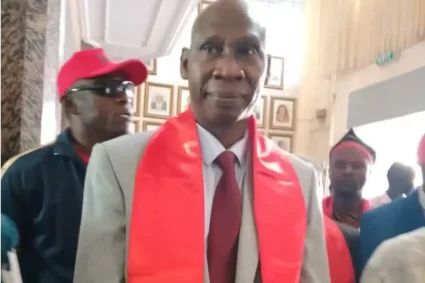 Cameroun : Le RDDRC exige des éclaircissements sur l’accueil discret de migrants expulsés des États-Unis