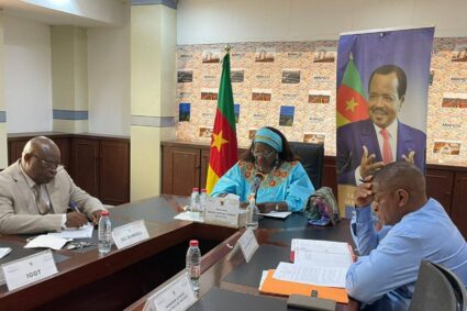 Cameroun : Visite du pape Léon XIV – Célestine Ketcha Courtès fait la propreté à Yaoundé, Douala et Bamenda