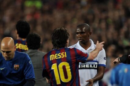 Football : Il y a 16 ans, Eto’o terrassait le Barça – Quand la polyvalence du Lion indomptable faisait basculer l’histoire