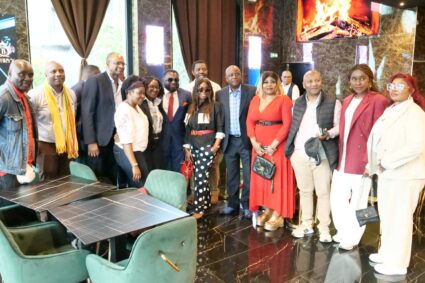 Paris : Symposium médical transcontinental – Au commencement de la 2e édition, la parole comme acte fondateur