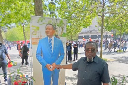 Mort d’Anicet Ekané : À Paris, la diaspora camerounaise crie sa haine du régime Biya